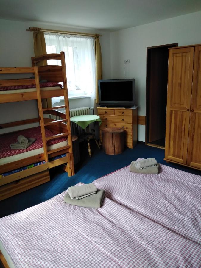 Penzion Iris Krkonose Horní Maršov Exteriör bild